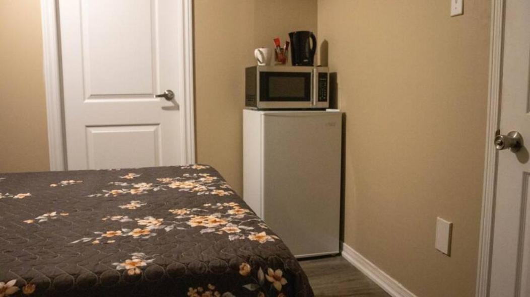 Riz Khan Peaceful Mississauga Home Luaran gambar